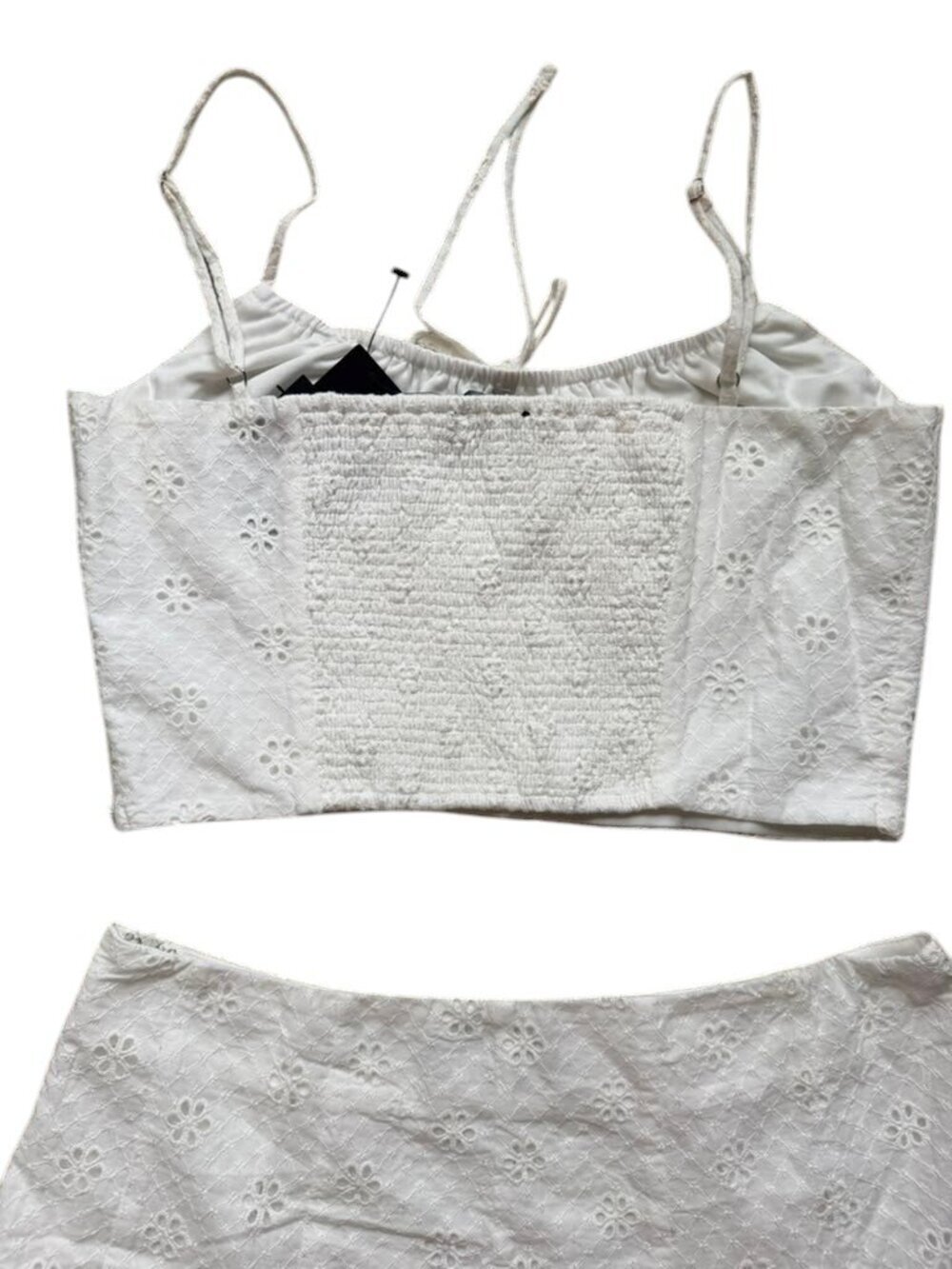 Lulus Eyelet Cotton 2 Piece Set Womens L White Crop Top Mini Skirt NWT Summer - Picture 4 of 9